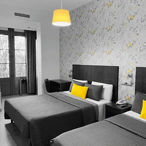 Ciudad Condal - Paseo De Gracia バルセロナ